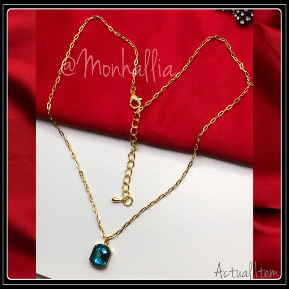 New Gold Simulated Blue Topaz Crystal Cushion Minimalist Paperclip Necklace - Picture 2 of 3